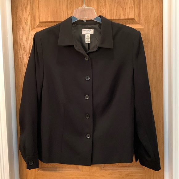Covington Jackets & Blazers - Modest Covington Woman dressy long sleeve black jacket with black lining.